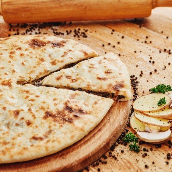 Осетинский пирог с картошкой и жареным луком