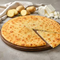 Осетинский пирог с картошкой и осетинским сыром