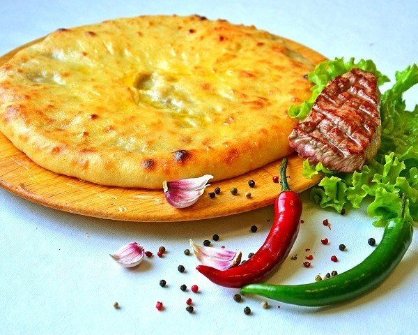 Осетинский пирог с рубленным мясом